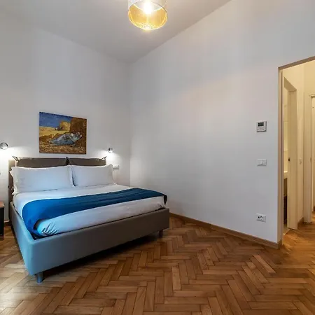 Cs Termini Nazionale Apartments Rome Exterior photo
